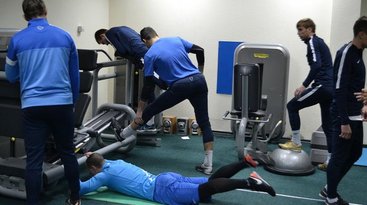 Футболисты «Севастополя» приступили к тренировкам