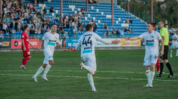 Вторая лига, "Дивизион Б" 13-й тур "Севастополь" - "Рубин Ялта"